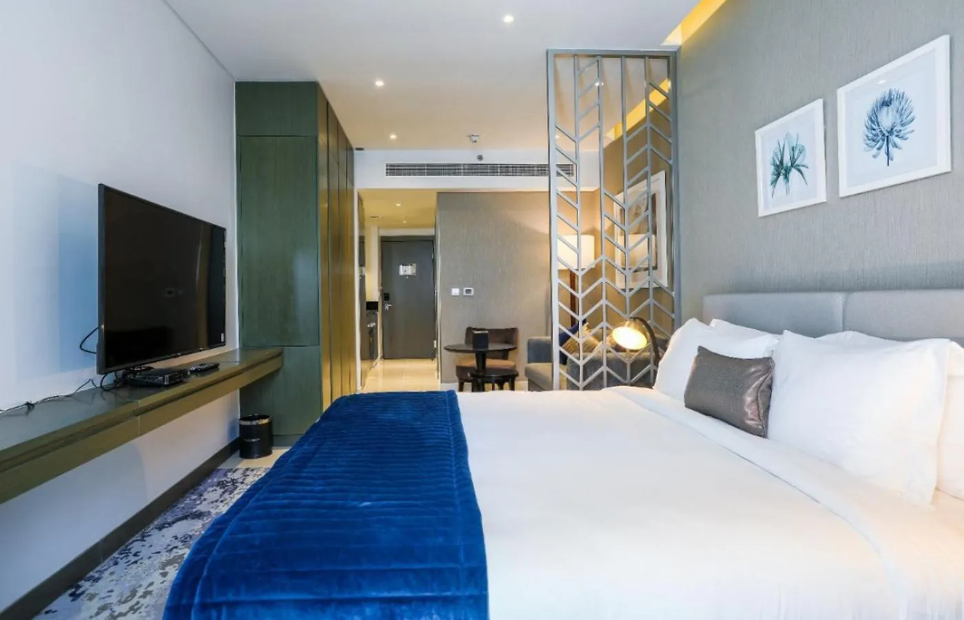 Damac Maison Prive, Business Bay- Gorgeous Studio دبي شقة